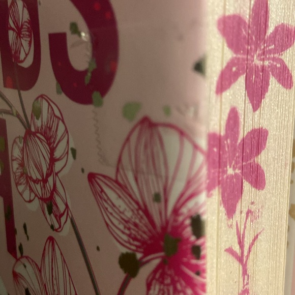 It Ends With Us - custom sprayed, READ DESCRIPTION/look at photos - Picture 4 of 8